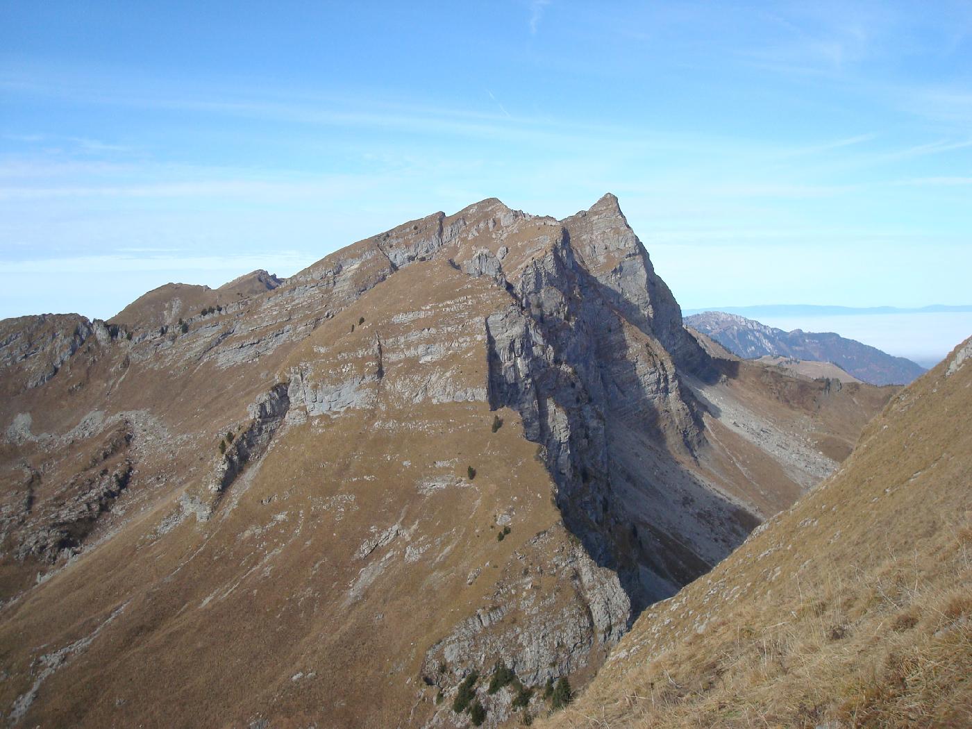 DSC02997.jpg - Le Ch�telard et la Pointe d�Entre Deux Pertuis