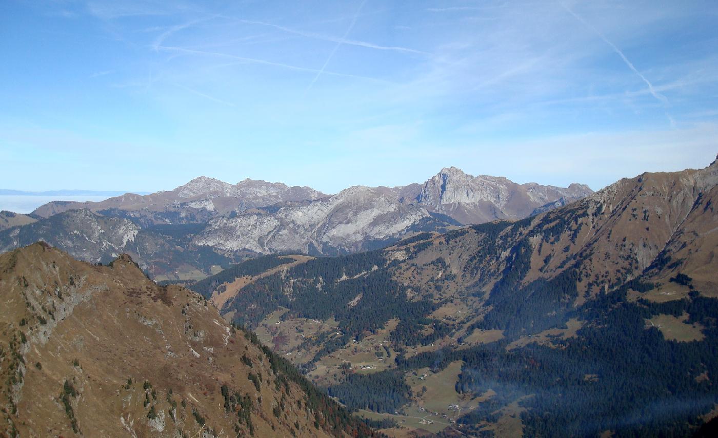 DSC03000.jpg - Dent d�Oche et Cornettes de Bise