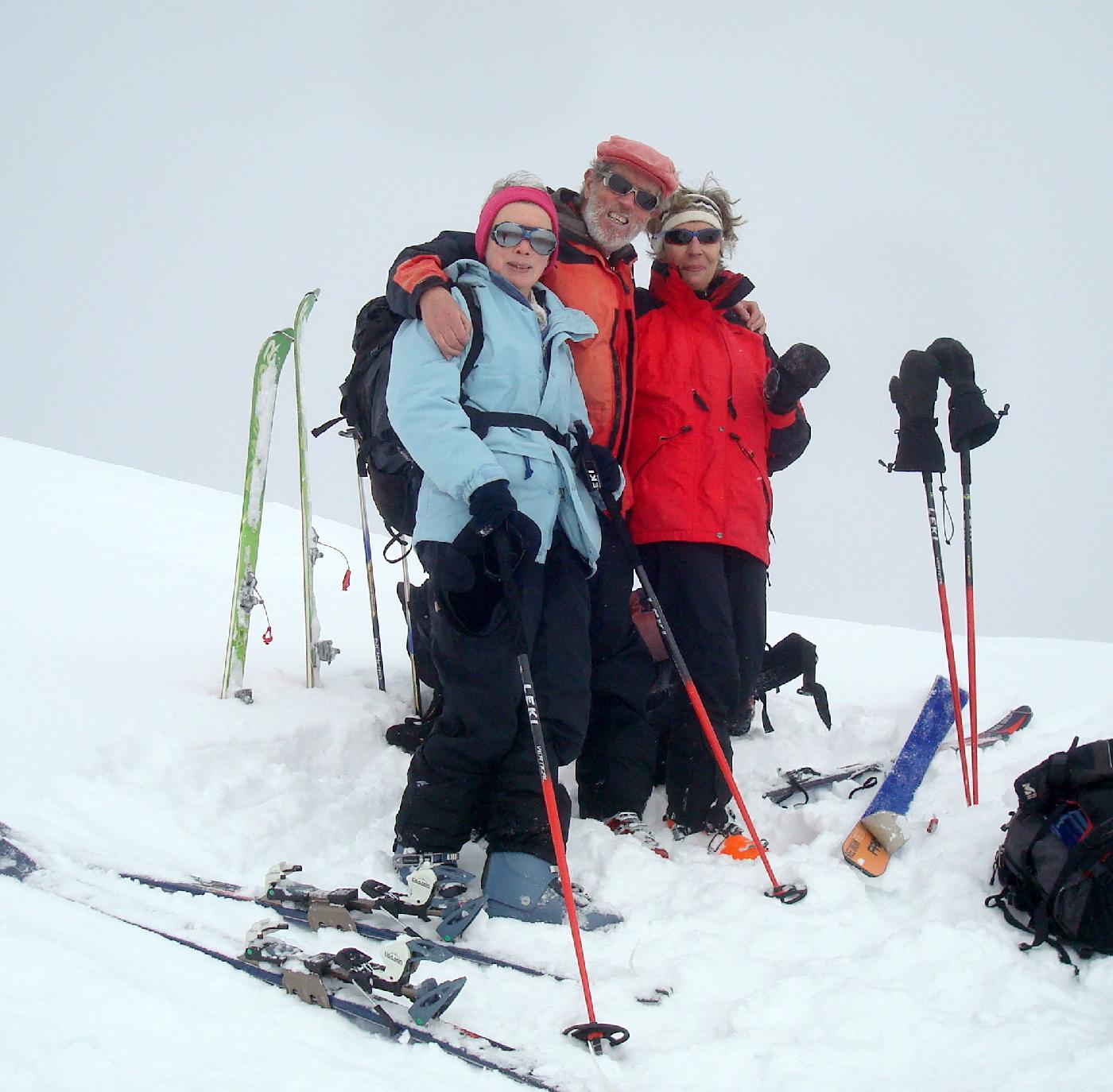 DSC03764.jpg - Le trio au sommet
