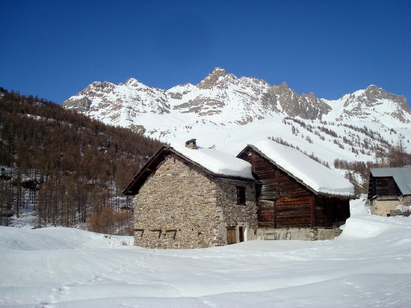 DSC03918.jpg - Autres chalets � Fontcouverte