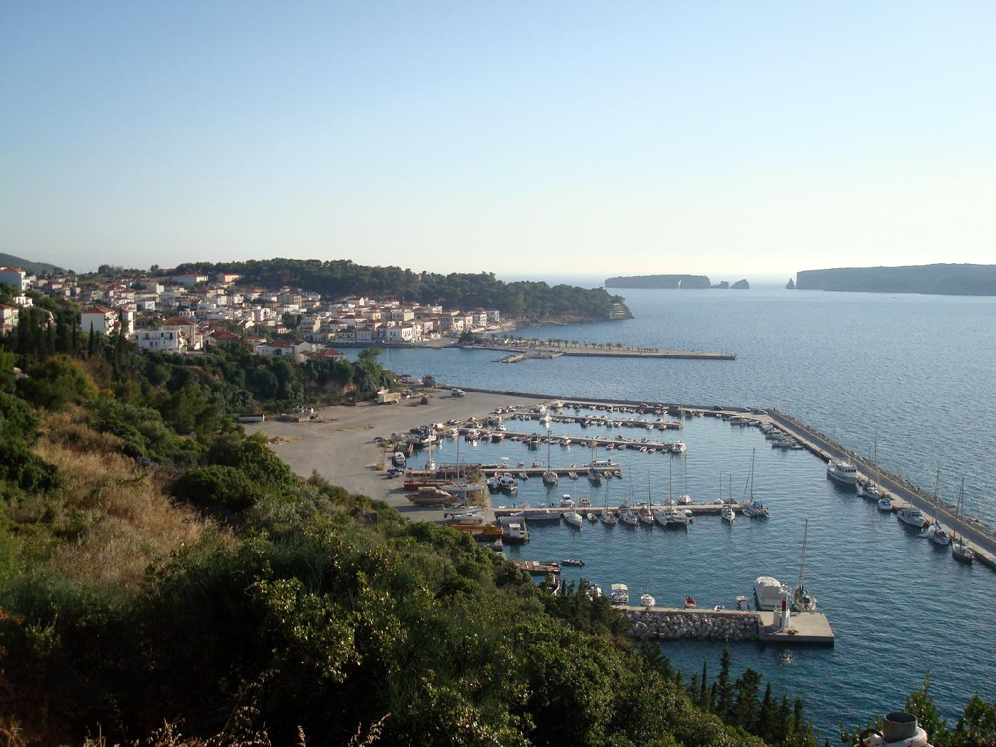 dsc023000.jpg - Pylos au d�but de la matin�e