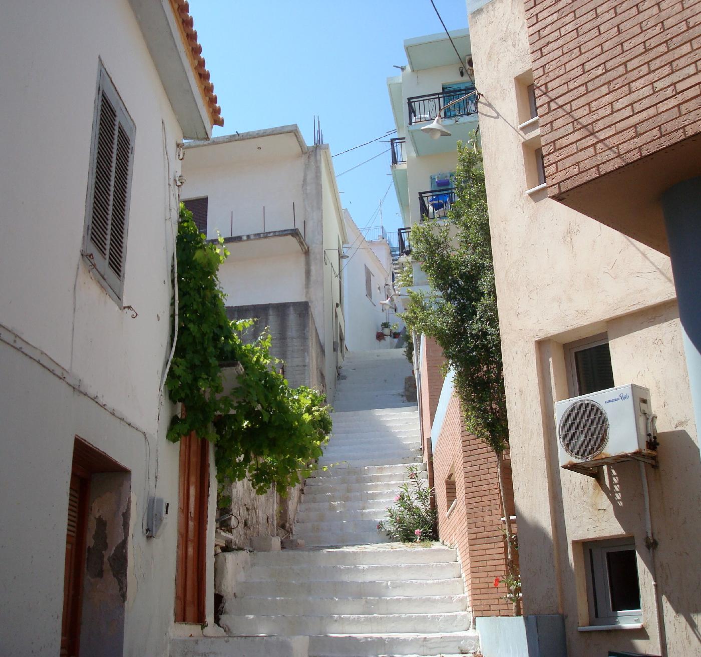 dsc023420.jpg - Escalier � Kor�ni
