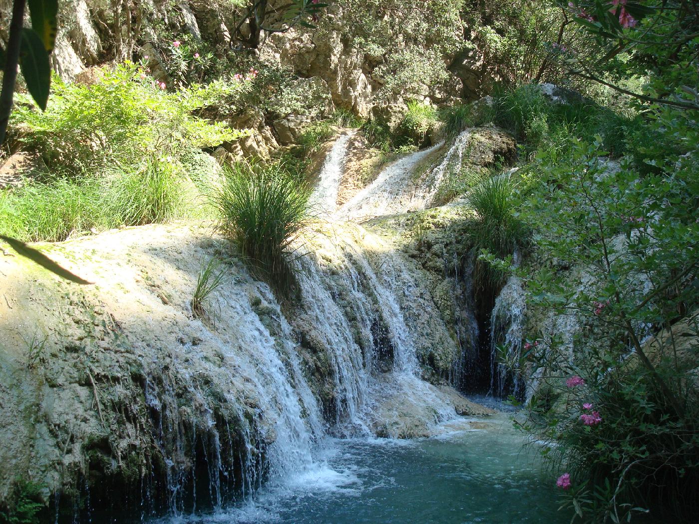 dsc023630.jpg - Petite cascade